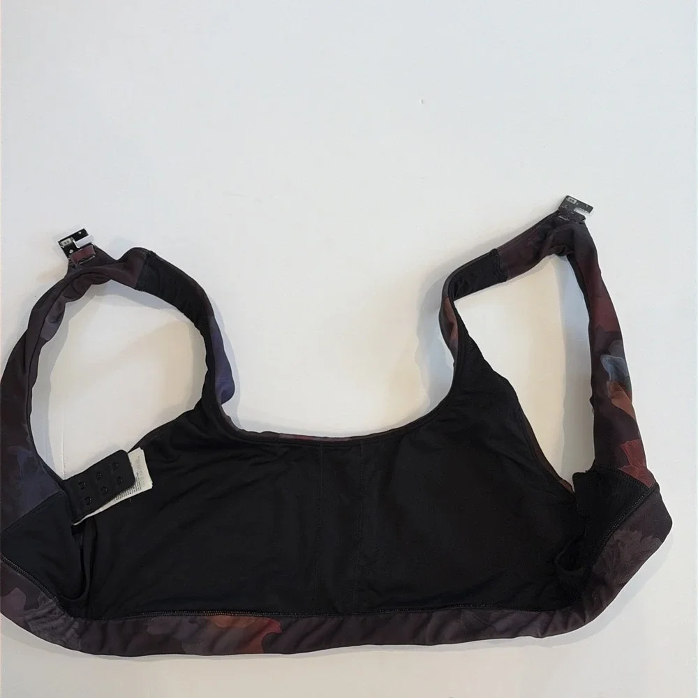 Athleta Women's Ultimate Printed Sports Bra Frozen Floral Warm Size Medium